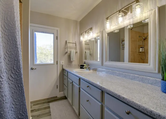 Mtn-view Snowbird Haven W/ Pool In Fountain Hills