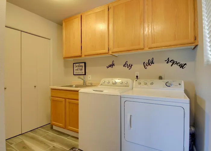 Holiday home Mtn-view Snowbird Haven W/ Pool In Fountain Hills